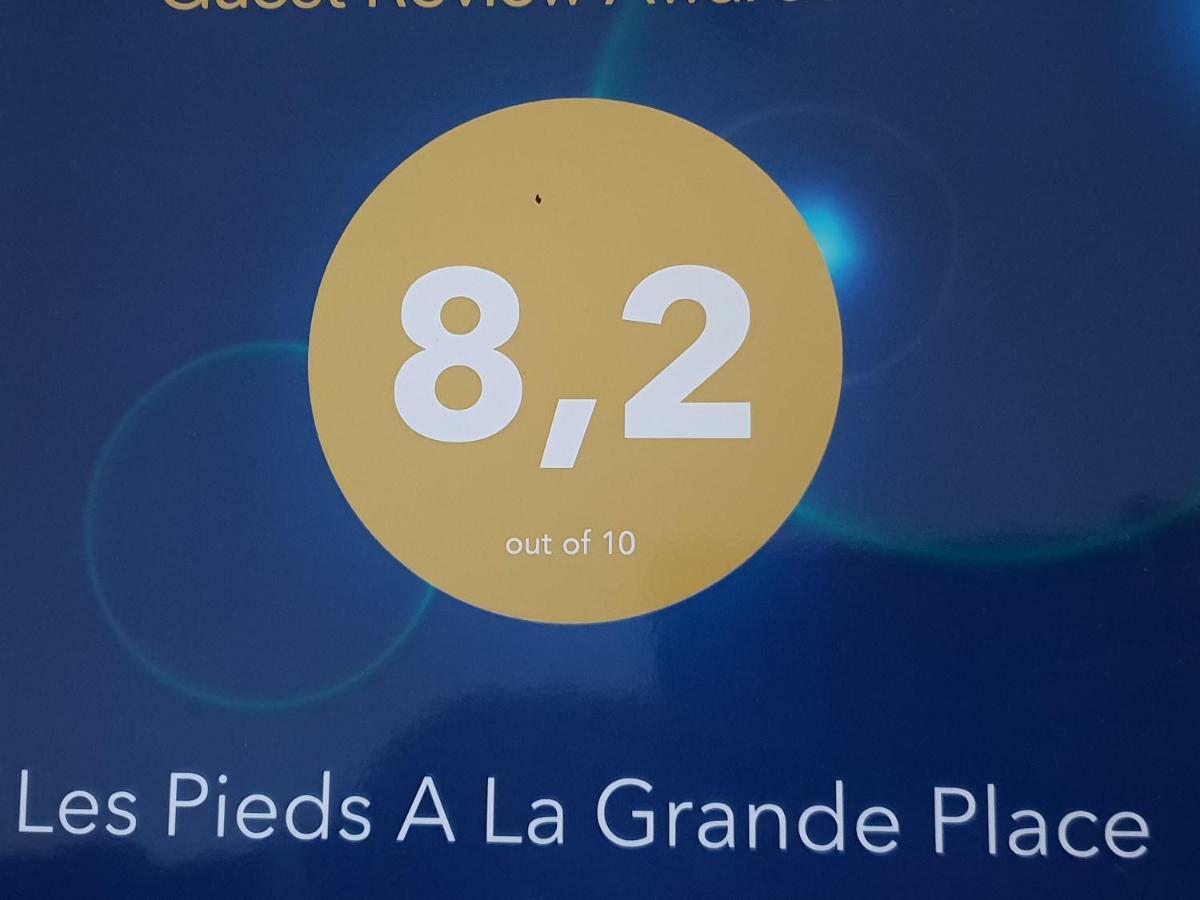 Les Pieds A La Grande Place Брюссель Экстерьер фото